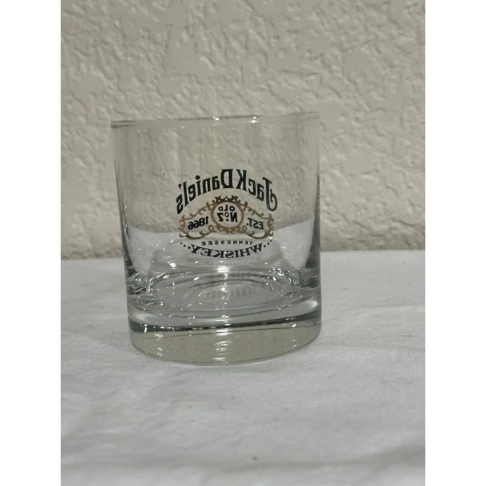 Jack Daneils Tennesee Whiskey Glasses Old No.7 Gold Design